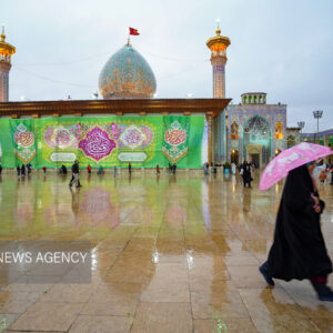 طراوت باران پاییزی در حرم شاهچراغ(ع)