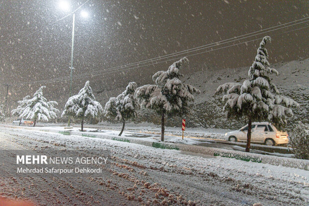 برای تردد از راه‌ها، تجهیزات زمستانی فراموش نشود