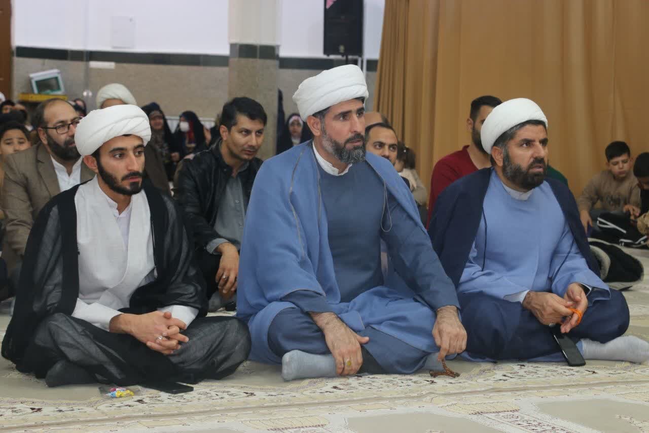 جشن ولادت حضرت فاطمه زهرا (س) در کامیاران برگزار شد