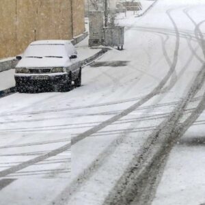 صابری: آغاز بارش ها از روز جمعه در آذربایجان غربی؛ دما کاهش می یابد