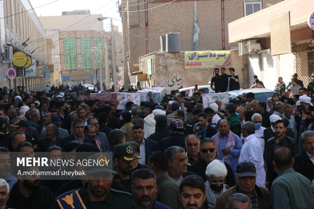 آیین تشییع شهدای حادثه تروریستی لار در زابل