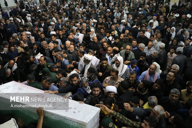 آیین تشییع شهدای حادثه تروریستی لار در زابل