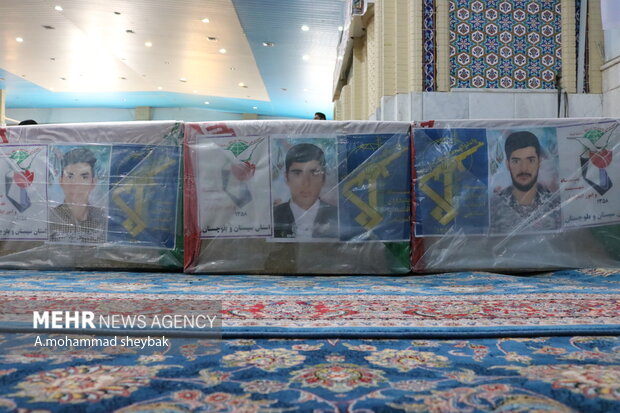 آیین تشییع شهدای حادثه تروریستی لار در زابل