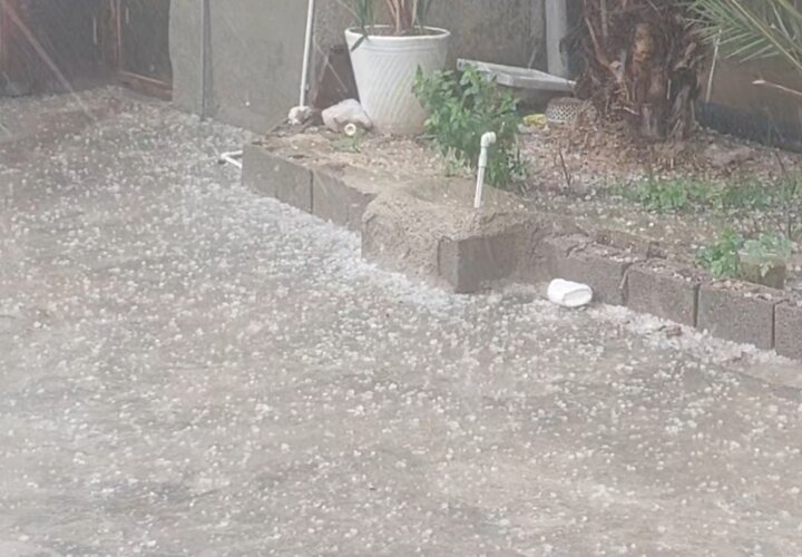 بارش تگرگ در آبپخش