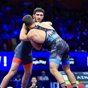 پیروزی مقتدرانه قهرمان المپیک مقابل کشتی‌گیر ایران+ فیلم