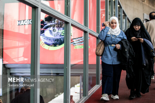 حاشیه سومین روز از نوزدهمین جشنواره سینما حقیقت