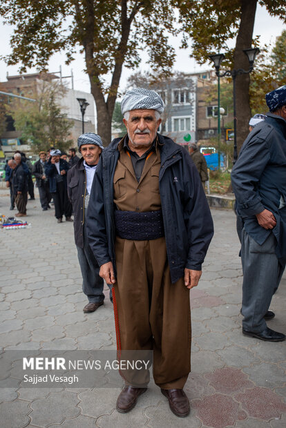 مهاباد، میدان ملاجامی، 5 آذرماه 1404