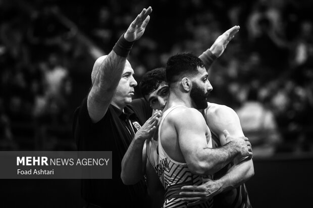 فینال لیگ برتر کشتی آزاد