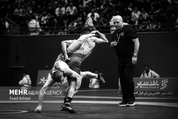 فینال لیگ برتر کشتی آزاد