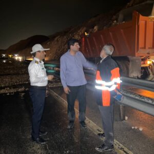 اتوبان کنگان–عسلویه پس از ۷ ساعت انسداد بازگشایی شد