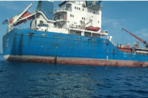 جزئیات توقیف کشتی خارجی فعال در قاچاق سوخت در دریای عمان و جاسک