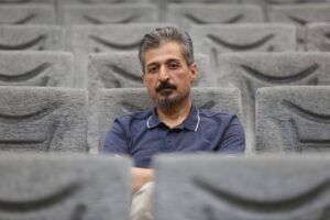 ناصری: کاهش بودجه فرهنگی هنرمندان را در عرصه بین‌المللی محدود کرده است