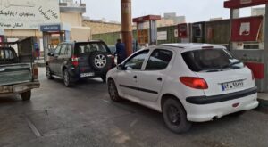 وضعیت عادی پمپ بنزین های استان سمنان
