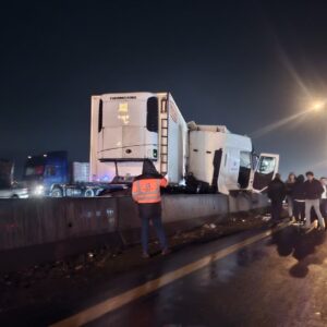 ترافیک چند کیلومتری در محور قزوین- کرج