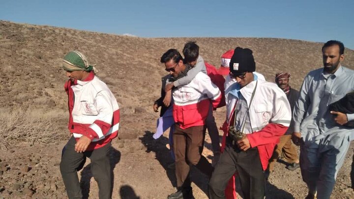 فلاح: نیروهای امدادی کودک مفقود شده ریگانی را پس از ۱۵ ساعت پیدا کردند