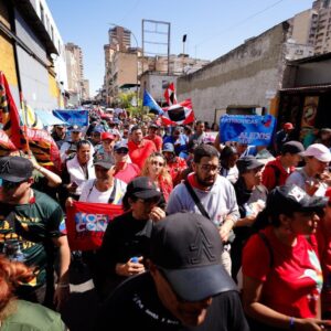 اعتراضات سراسری در ونزوئلا علیه اقدامات آمریکا در منطقه کارائیب