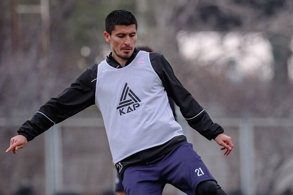 دو پیشنهاد جدید به دست هافبک ملی پوش تراکتور رسید