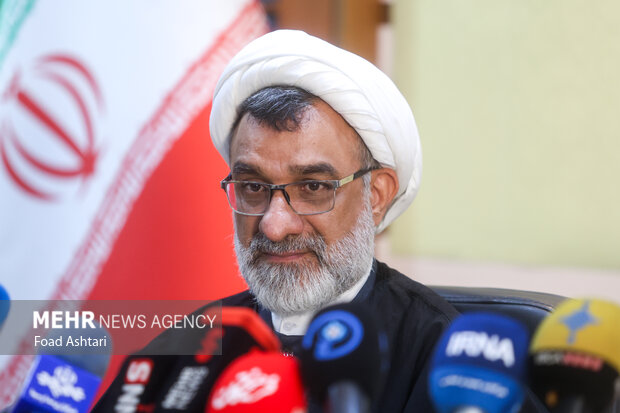 نشست خبری دبیر شورای عالی انقلاب فرهنگی