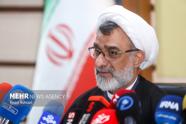 نشست خبری دبیر شورای عالی انقلاب فرهنگی