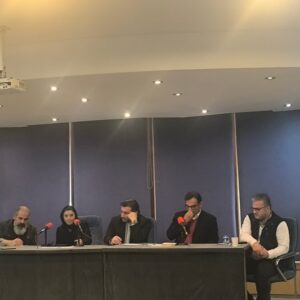 مراقبت از تئاتر شهر امر مقطعی نیست؛ حریم «باز» است نه «بسته»!