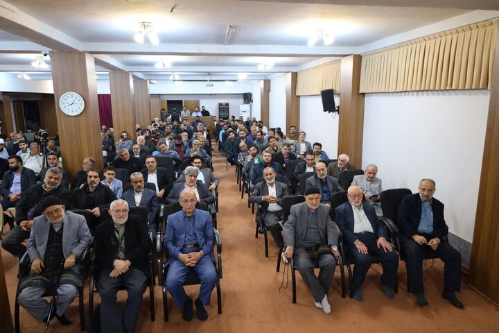 گردهمایی مداحان و شاعران آئینی مازندران