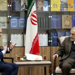 ولایتی: جمهوری اسلامی ایران با قاطعیت از حزب‌الله حمایت می‌کند