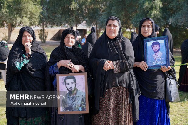 مراسم ملی تجلیل از مادران و همسران شهدا در گچساران