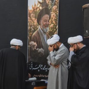 آیین وداع با پدر معنوی استان سمنان؛ روایت قدرشناسی مردم دیار قومس