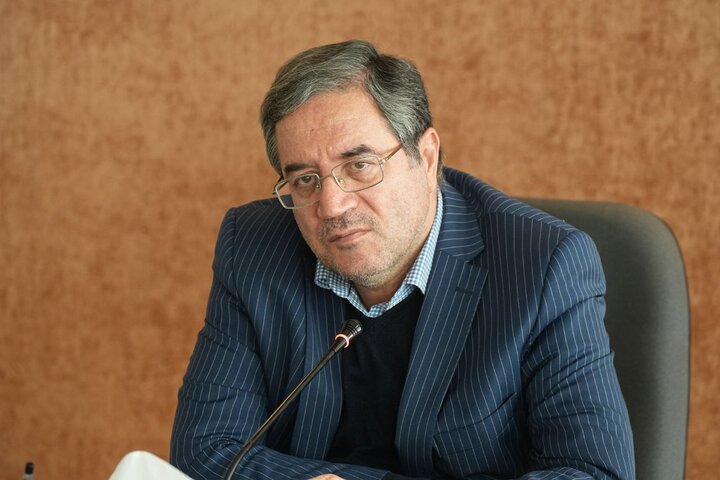 رحمانی: رساندن آب به دریاچه ارومیه باید در اولویت قرار گیرد