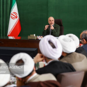 دیدار رئیس و اعضای هیئت علمی مرکز تحقیقات اسلامی مجلس با رئیس مجلس