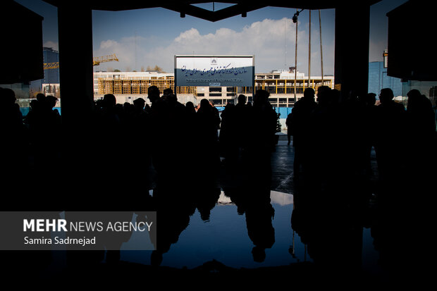 تشییع پیکر کامران فانی