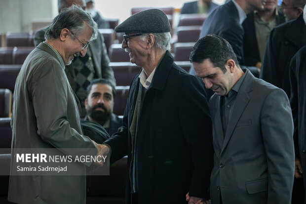 تشییع پیکر کامران فانی