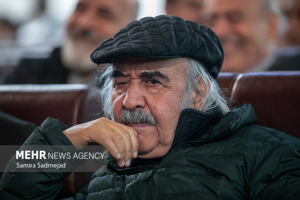 تشییع پیکر کامران فانی