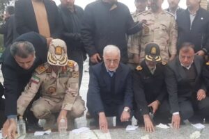 ادای احترام وزیر کشور به مقام شهدای گرگان