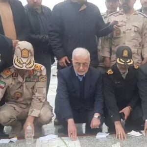 ادای احترام وزیر کشور به مقام شهدای گرگان