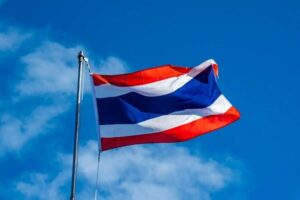 تایلند، ارسال سوخت به لائوس را قطع کرد