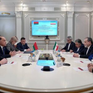 تاکید بر ضرورت همکاری تهران -مینسک بر جلوگیری از نقض اصول منشور ملل