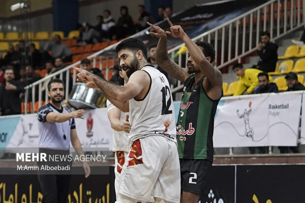 لیگ برتر بسکتبال ؛ گلنور اصفهان و طبیعت اسلامشهر