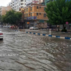 آبگرفتگی در شهرک طلاییه بندرعباس
