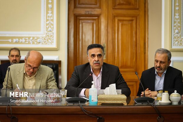 دیدار وزیر علوم و روسای دانشگاه های سراسر کشور با  رئیس مجلس شورای اسلامی