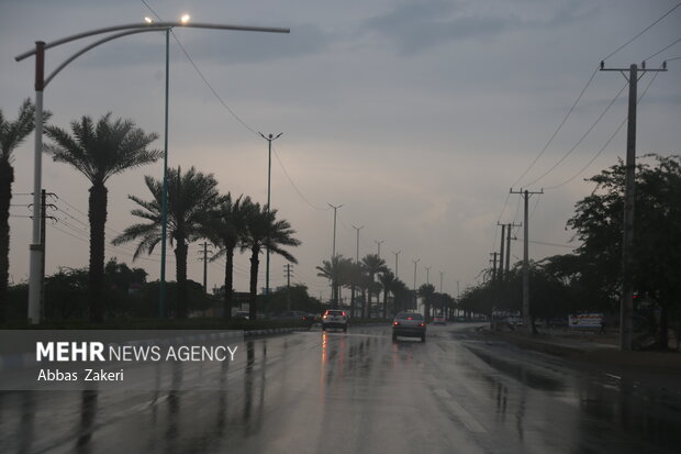 صبح یک روز بارانی در بندرعباس