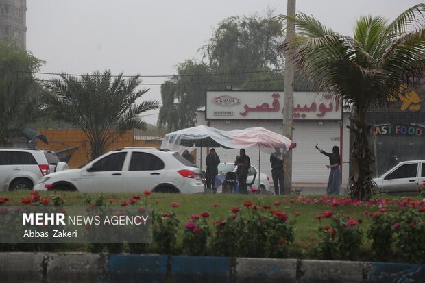 صبح یک روز بارانی در بندرعباس