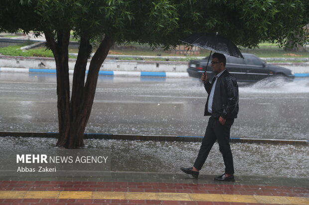 صبح یک روز بارانی در بندرعباس