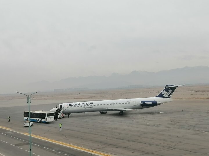 فرود اضطراری هواپیمای بندر عباس، در فرودگاه یزد