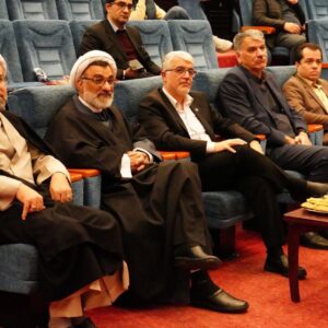 خسروپناه: دانشگاه موفق دارای دانشکده‌های درهم‌ تنیده است نه جزیره ای