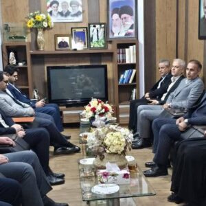 فرماندار گناوه: توسعه و ساماندهی حوزه‌های اقتصادی و تجارت دنبال شود