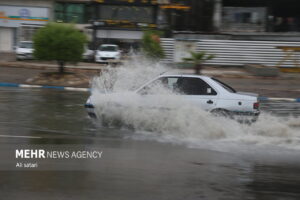 وضعیت آبگرفتگی در مسیر جاسک به بشاگرد