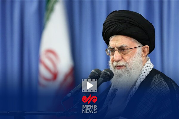 رهبر انقلاب: نباید انگیزه‌های دوران دفاع مقدس خاموش شود