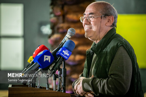 بزرگداشت هنرمند پیشکسوت جعفر دهقان