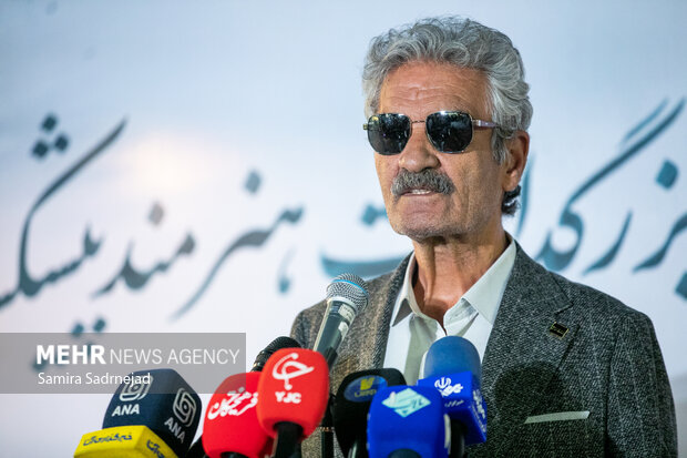 بزرگداشت هنرمند پیشکسوت جعفر دهقان